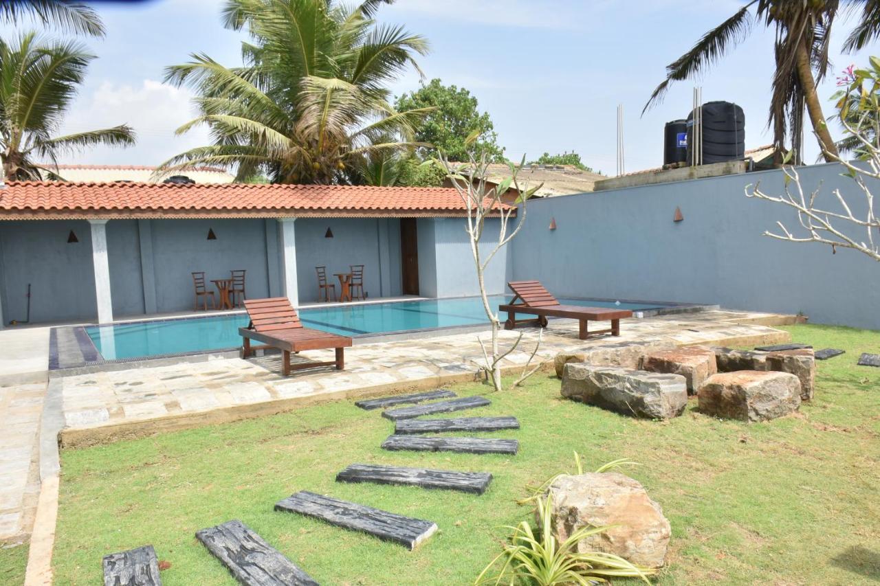 Arrow Beach Resort Galle Exterior foto